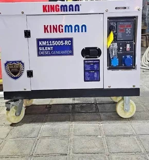 موتور برق 8 کیلووات دیزلی سایلنت سه فاز ریموت استارت کینگ من رنگ سفید مدل KM11500-RS - تصویر 1