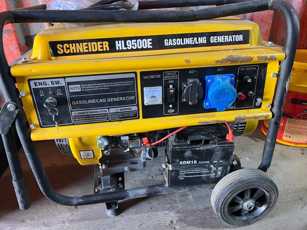 موتور برق 8 کیلو وات دوگانه سوز (گاز شهری و بنزین) استارتی تک فاز و سه فاز اشنایدر مدل HL9500E
